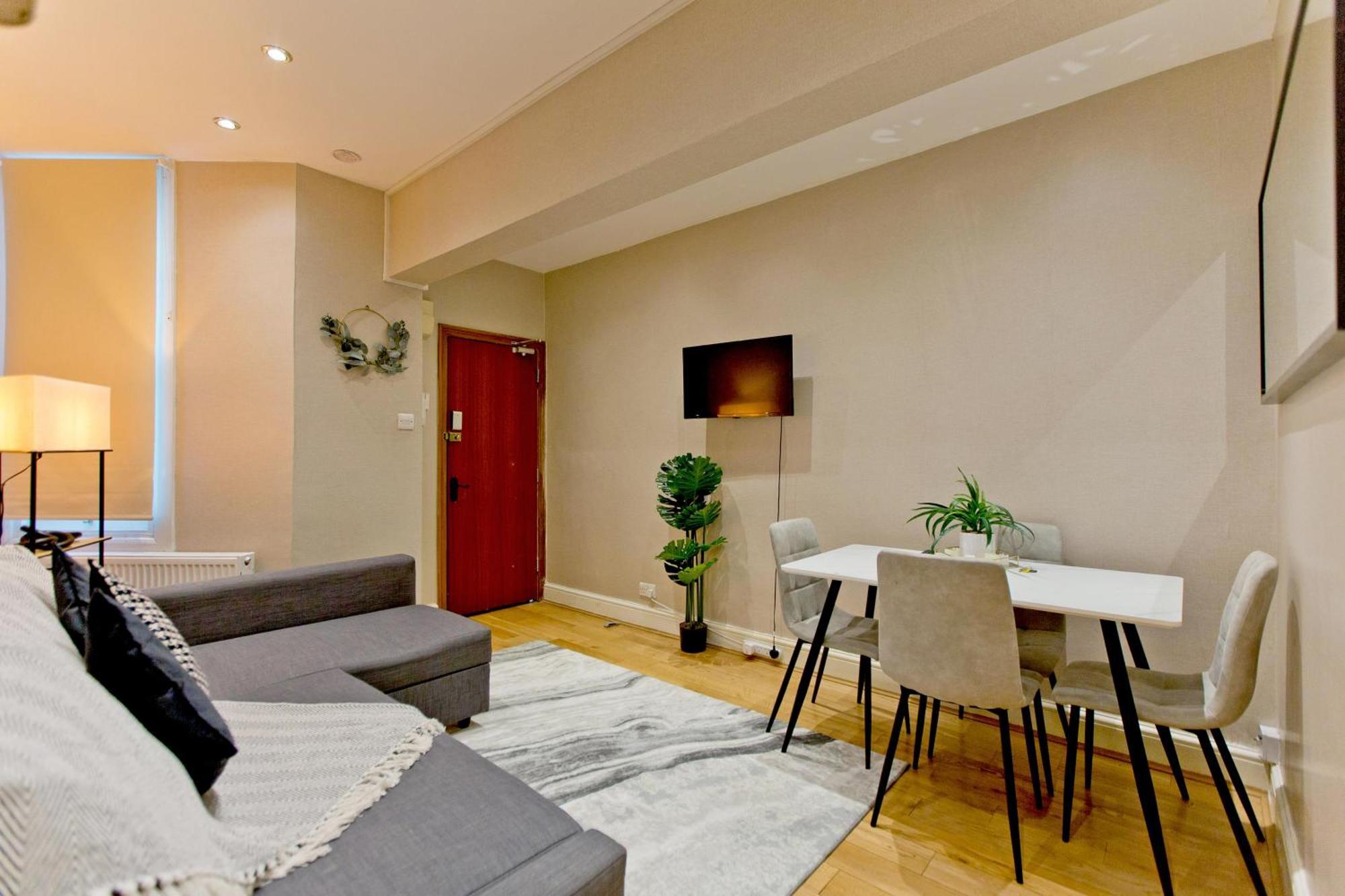 Imperial Earls Court Apartments Лондон Екстер'єр фото