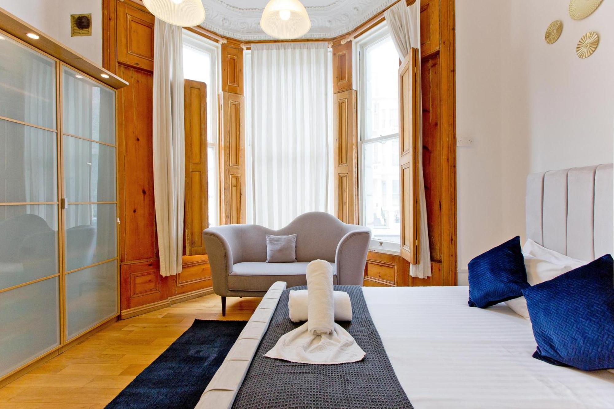 Imperial Earls Court Apartments Лондон Екстер'єр фото