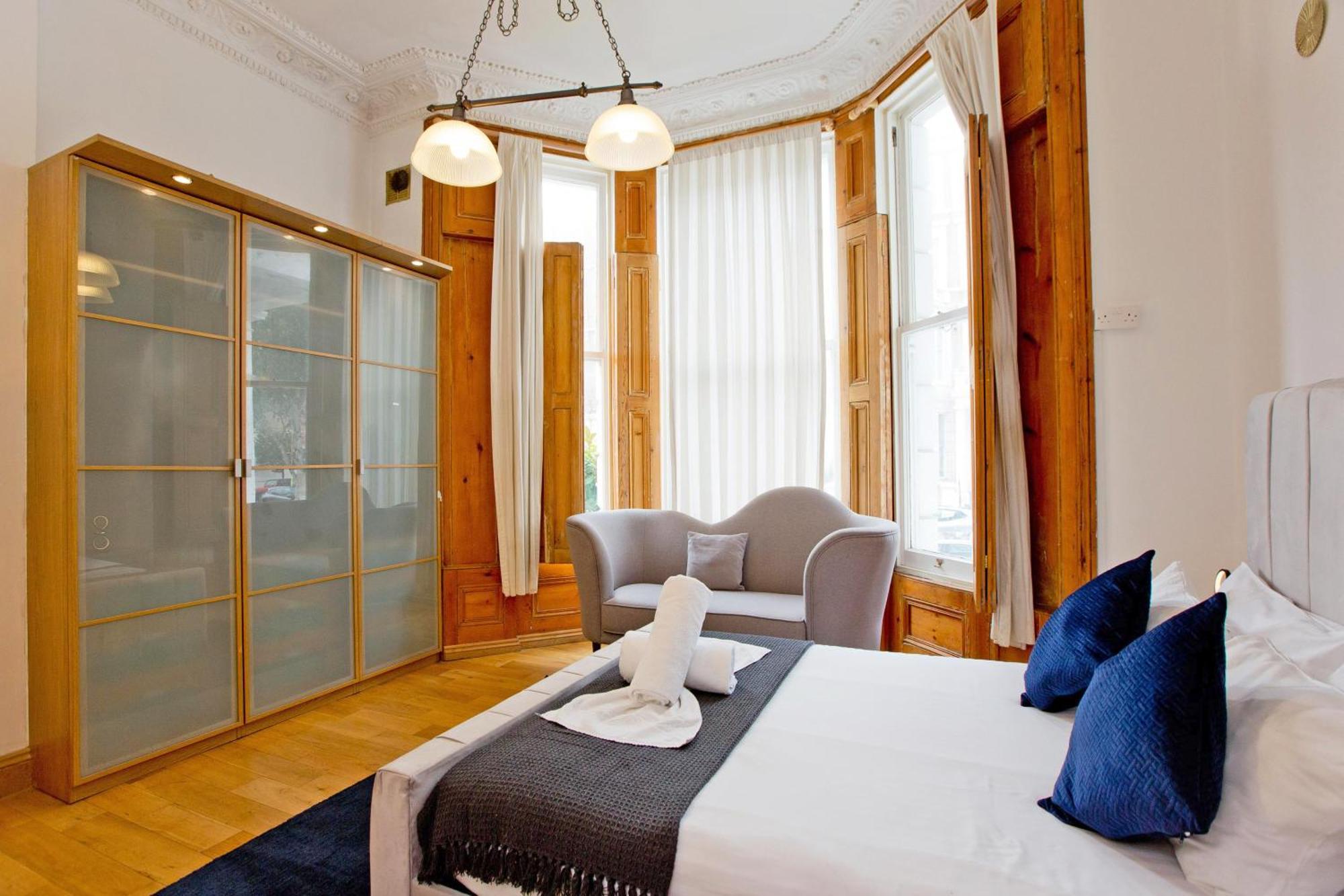 Imperial Earls Court Apartments Лондон Екстер'єр фото